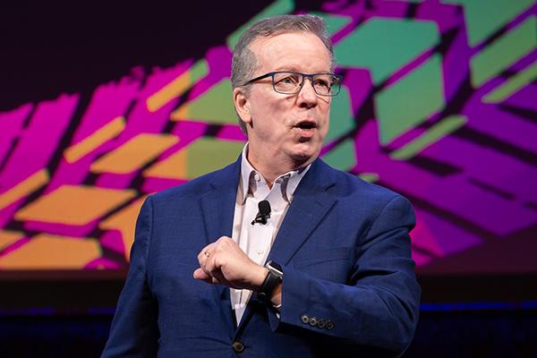 Richard Hadden Onstage